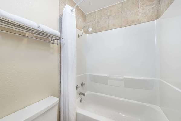 - Days Inn College Station