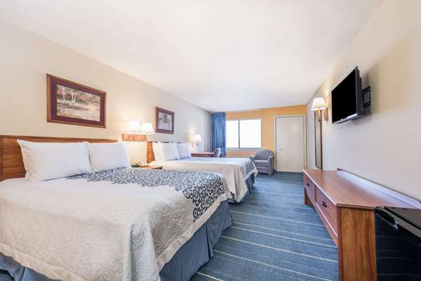  - Days Inn College Station