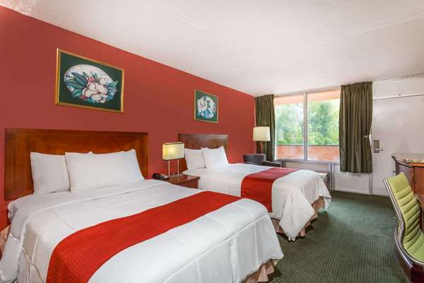  - Ramada Inn River's Edge Roanoke