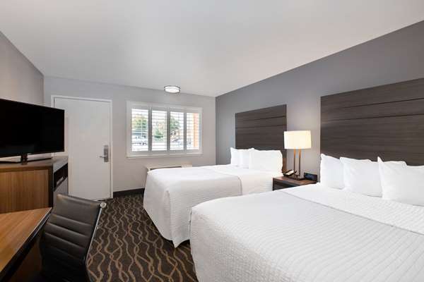  - Days Inn Ukiah