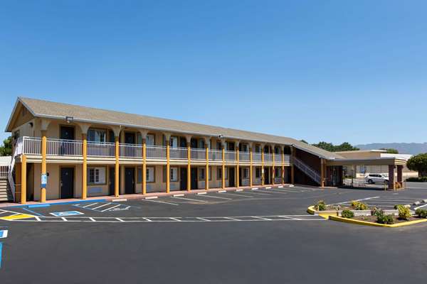 Exterior view - Days Inn Ukiah
