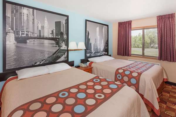  - Super 8 Hotel Shipshewana