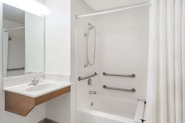 Guest Room,Bathroom,On-Site