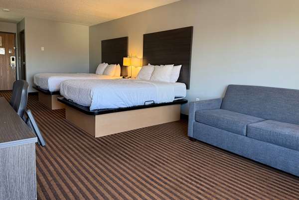 2 Queen Beds, Premier Room, Non-Smoking
