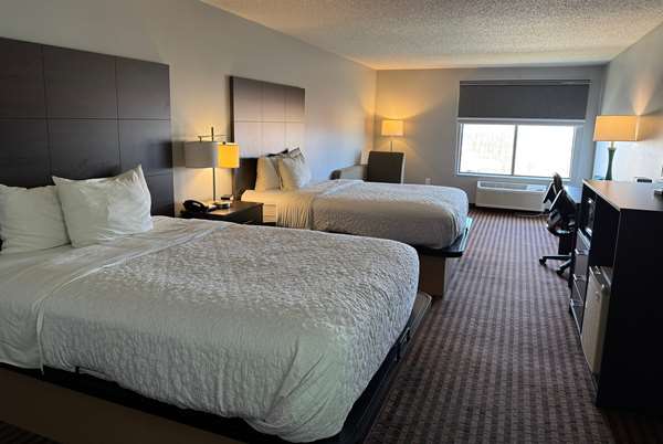 2 Queen Beds, Deluxe Room, Non-Smoking