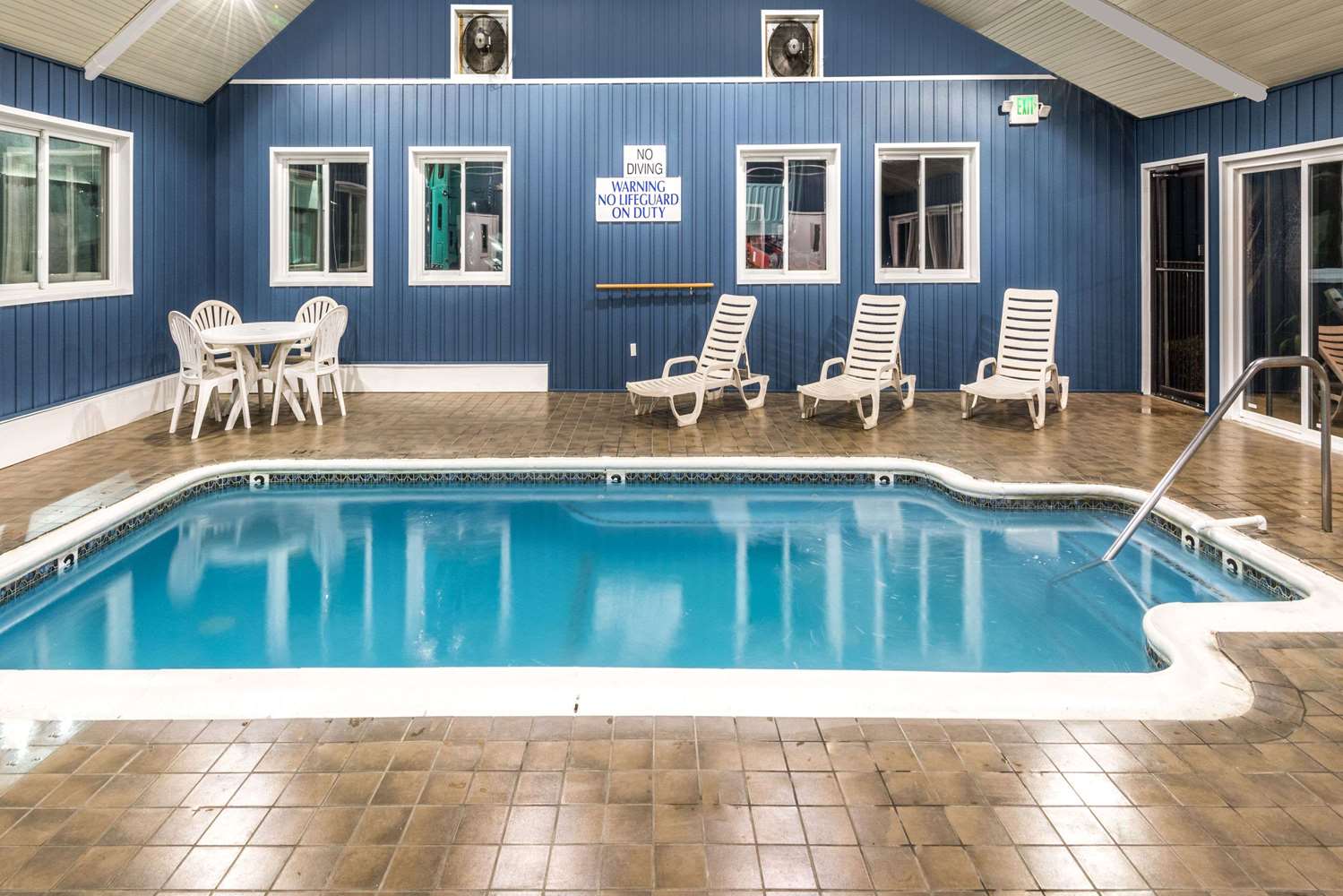 Baymont Inn & Suites Branford, CT See Discounts