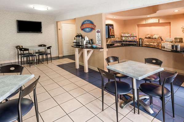  - Baymont Inn & Suites Branford - I-95, Exit 56