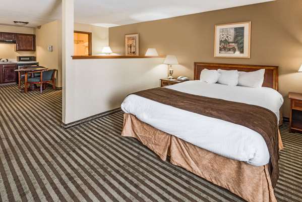  - Baymont Inn & Suites Branford - I-95, Exit 56