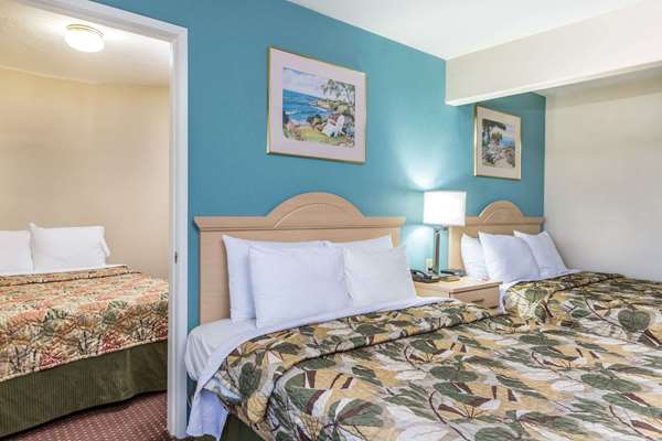  - Howard Johnson Inn Santa Cruz