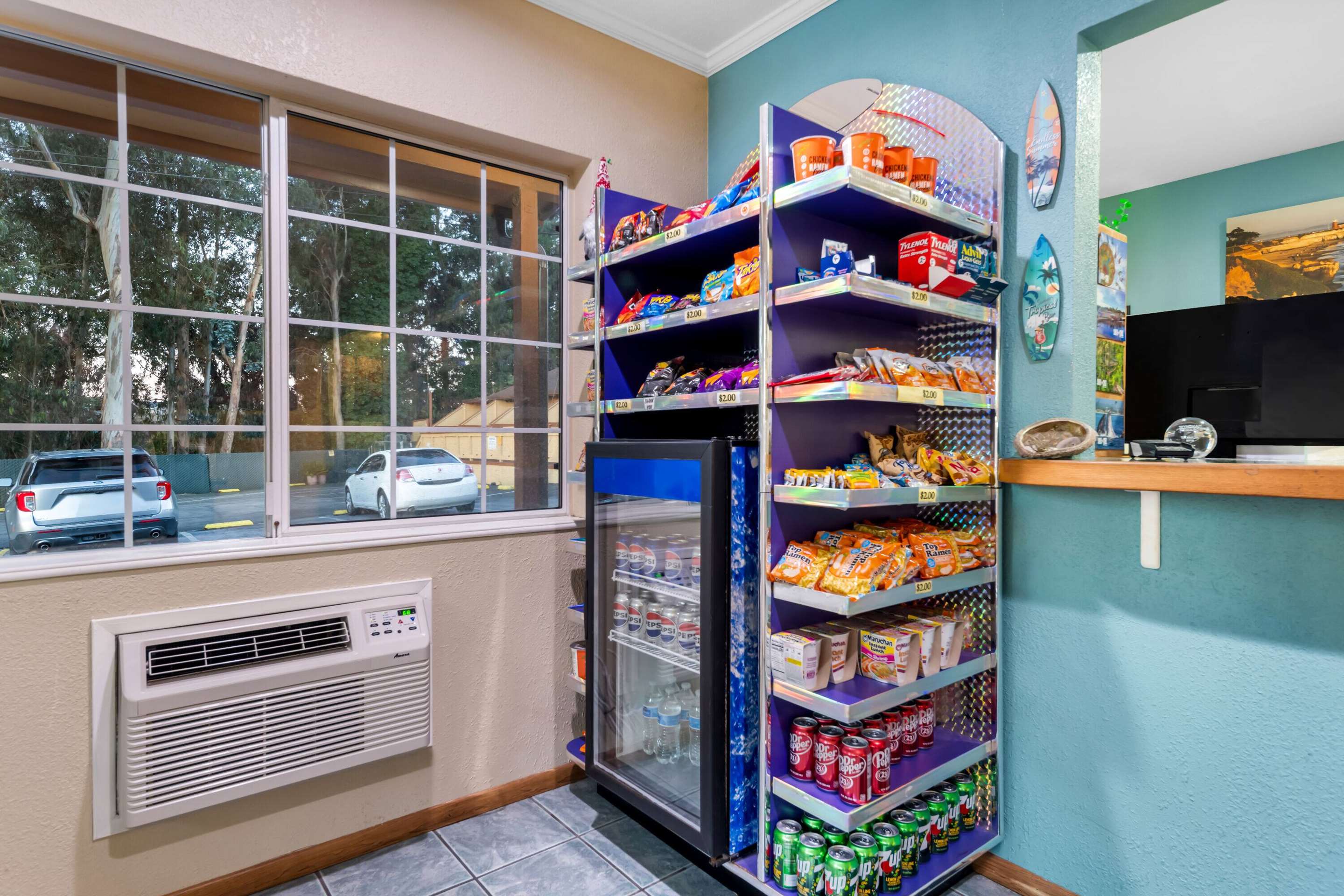 Property amenity | Howard Johnson by Wyndham Santa Cruz Beach Boardwalk