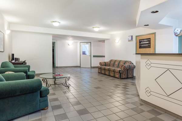  - Super 8 Hotel Taber