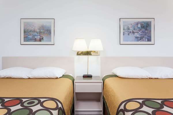  - Super 8 Hotel Taber