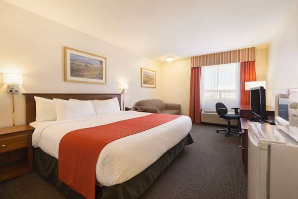  - Super 8 Hotel Drayton Valley