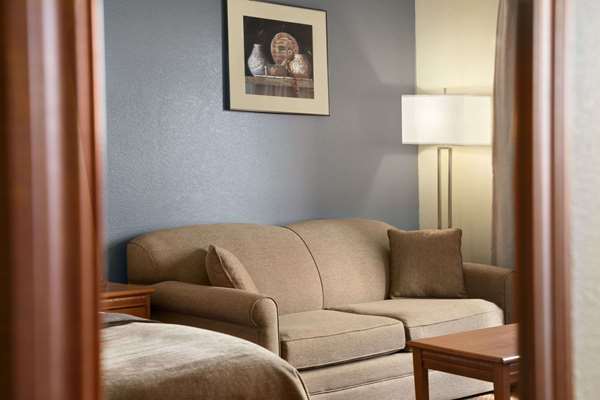  - Super 8 Hotel Whitecourt