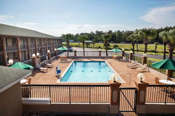 Pool - Days Inn US 17 Hardeeville - I-95, Exit 5