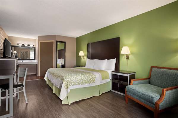  - Days Inn US 17 Hardeeville - I-95, Exit 5