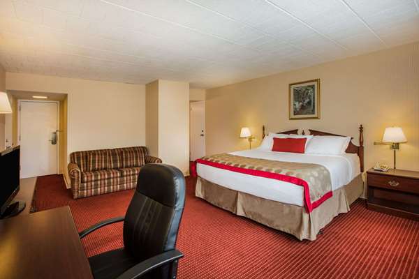  - Ramada Inn at Historic Ligonier