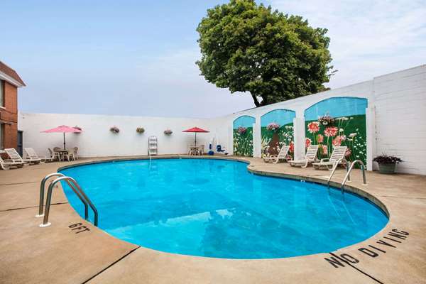 Pool - Ramada Inn at Historic Ligonier