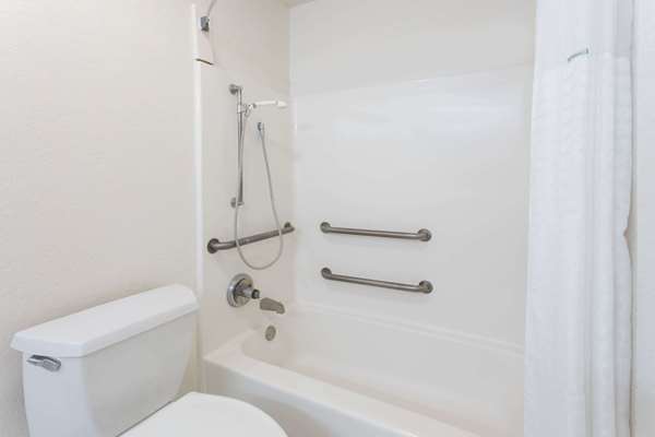  - Days Inn Dillon - I-95, Exit 193