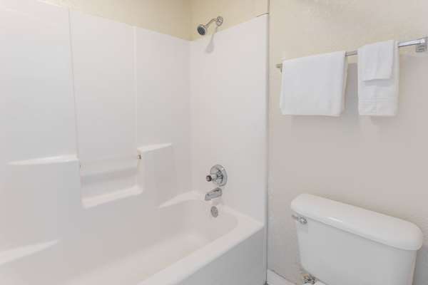  - Days Inn Dillon - I-95, Exit 193