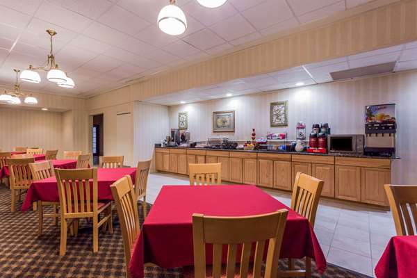  - Ramada Inn Triangle - I-95, Exit 150