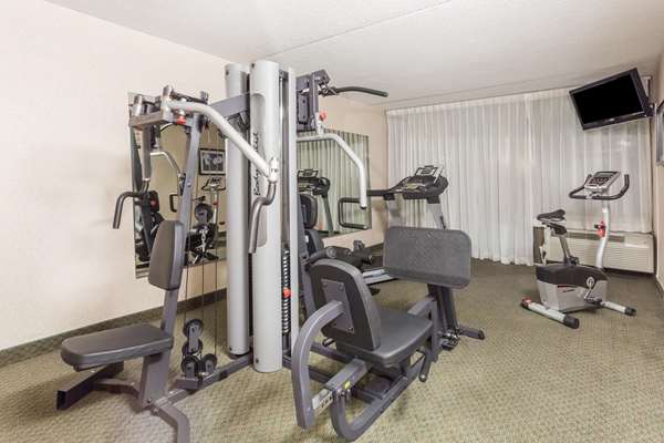 Fitness/ Exercise Room - Ramada Inn Triangle - I-95, Exit 150
