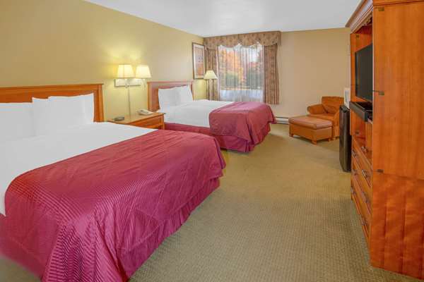 Suite - Days Inn Eureka