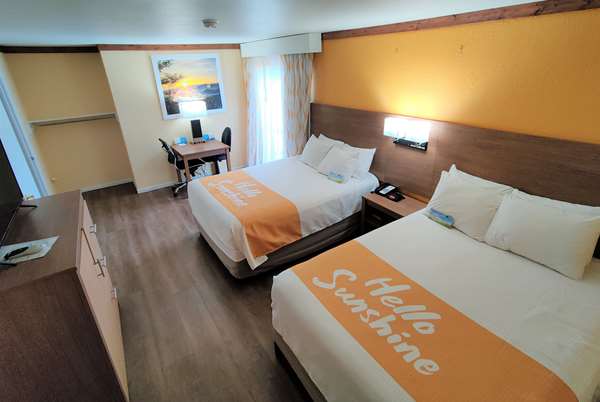  - Days Inn & Suites Fredericksburg