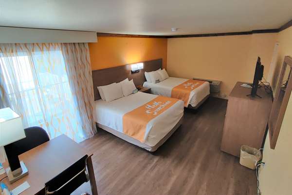  - Days Inn & Suites Fredericksburg