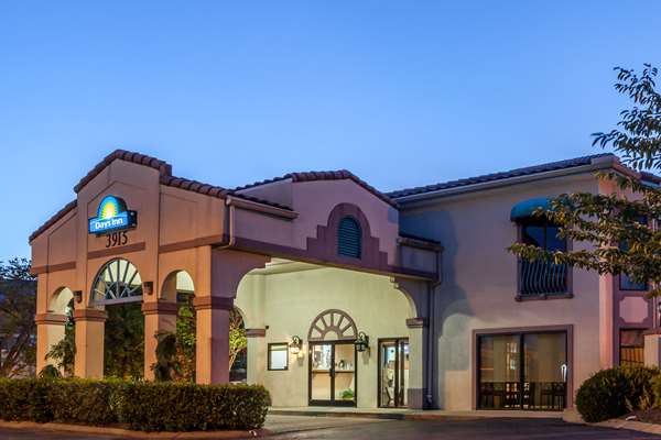 Exterior view - Days Inn Franklin - I-65, Exit 65