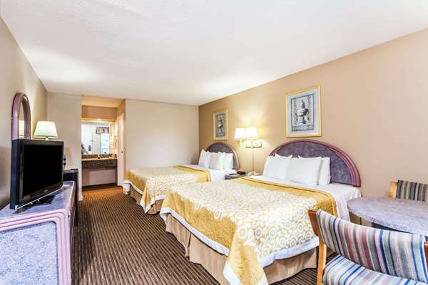  - Days Inn Franklin - I-65, Exit 65