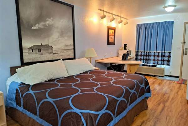  - Super 8 Hotel Three Hills