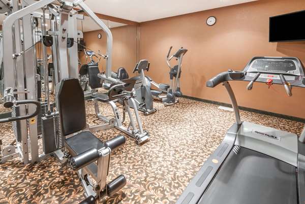Fitness/ Exercise Room - Super 8 Hotel Three Hills