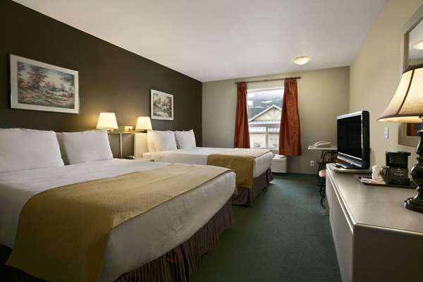  - Super 8 Motel Revelstoke