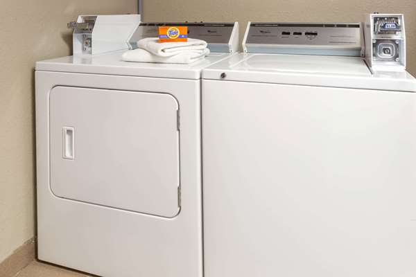  - Super 8 Hotel Frankfort