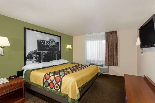  - Super 8 Hotel Perryville