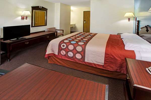  - Super 8 Hotel Heath