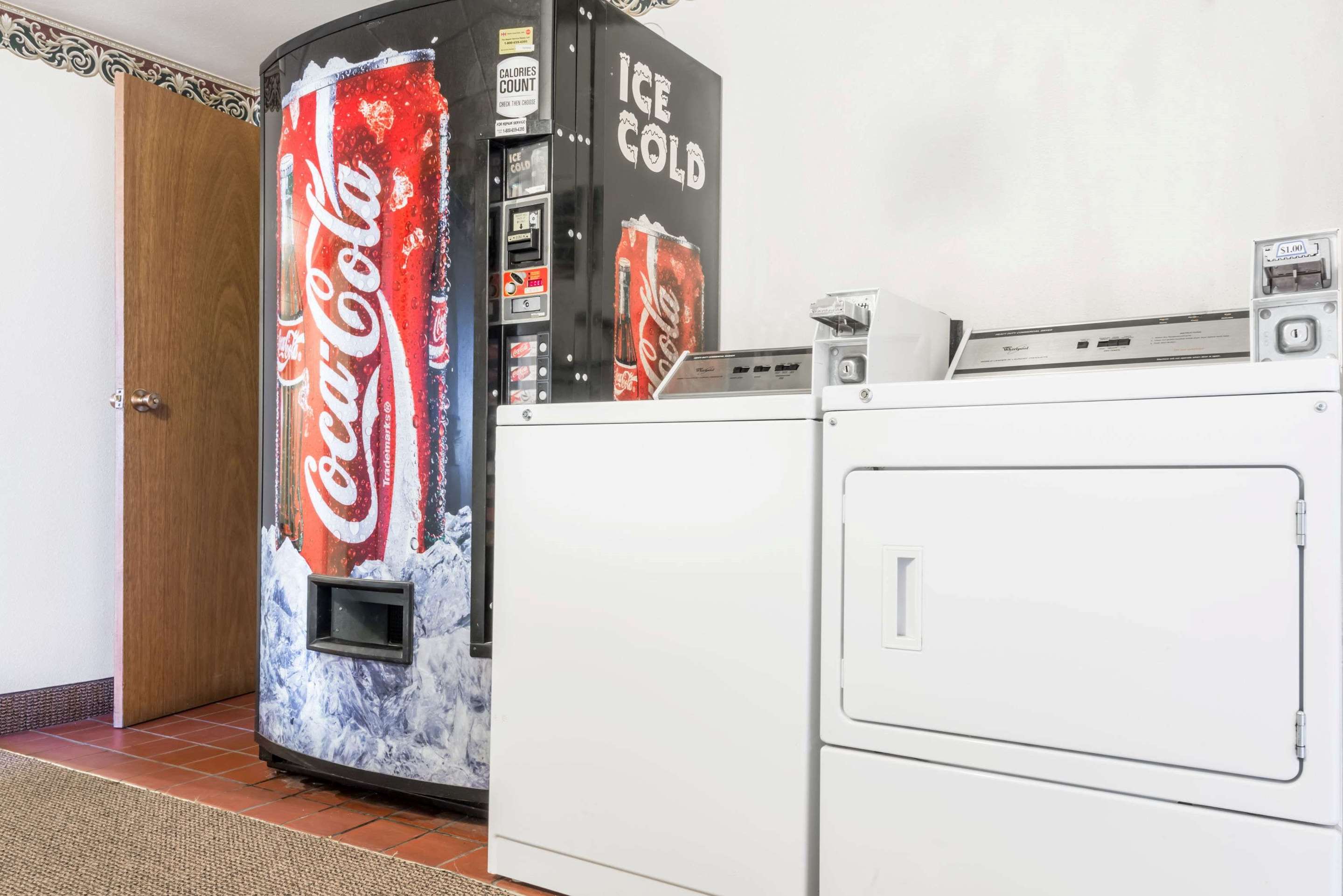 Guest Laundry | Super 8 by Wyndham Laramie