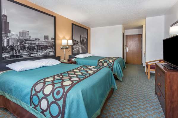  - Super 8 Hotel Bourbonnais - I-57, Exit 315