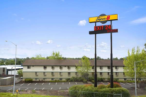 Exterior view - Super 8 Hotel Portland - I-205, Exit 24