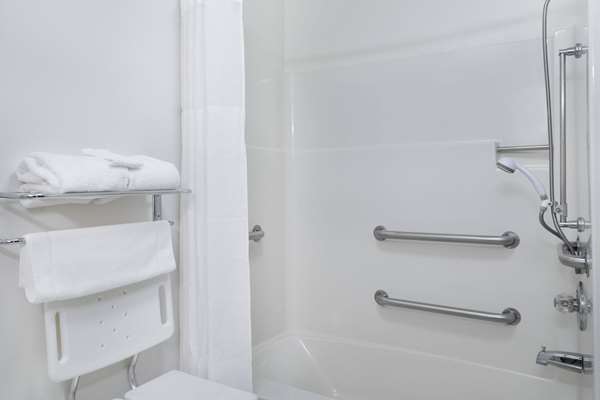  - Super 8 Hotel Danville - I-74, Exit 220