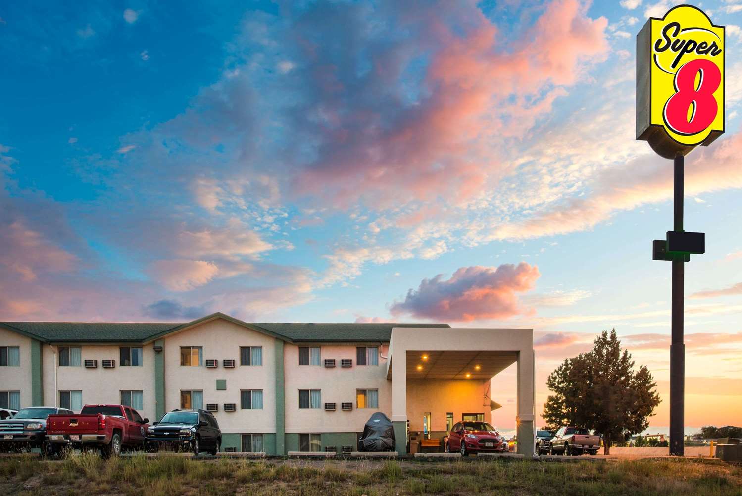 Super 8 Hotel Pueblo I25, Exit 101, CO See Discounts