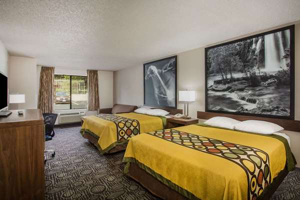  - Super 8 Hotel Flagstaff - I-40, Exit 201