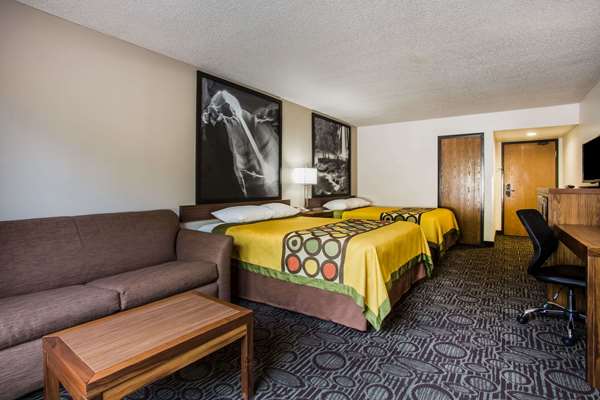  - Super 8 Hotel Flagstaff - I-40, Exit 201