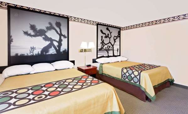 - Super 8 Motel Yucca Valley