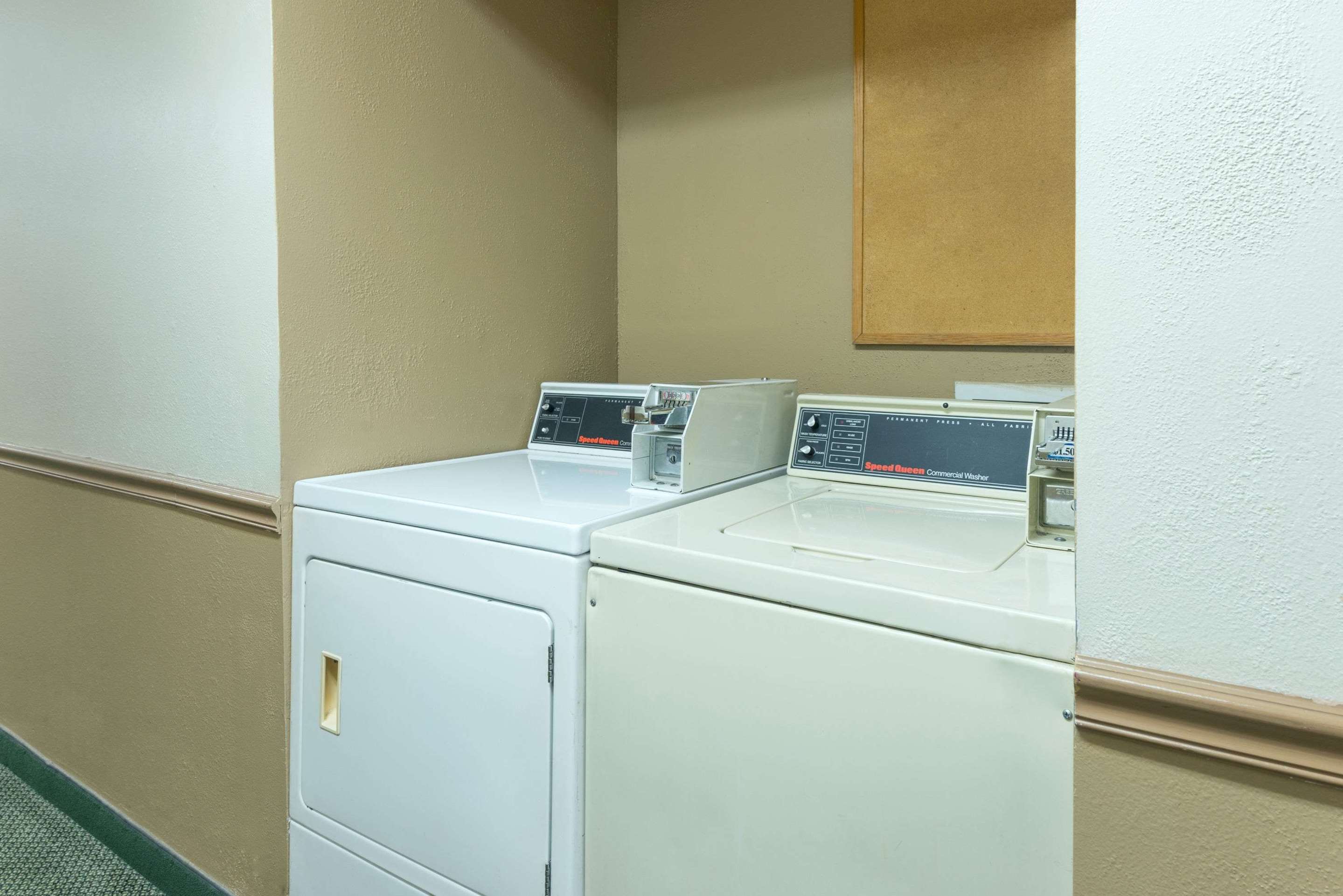 Laundry | Super 8 by Wyndham Poplar Bluff Missouri