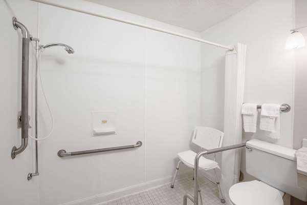  - Super 8 Hotel Worthington - I-90, Exit 42