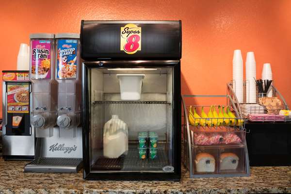 Restaurant - Super 8 Hotel University Charlotte - I-85, Exit 41