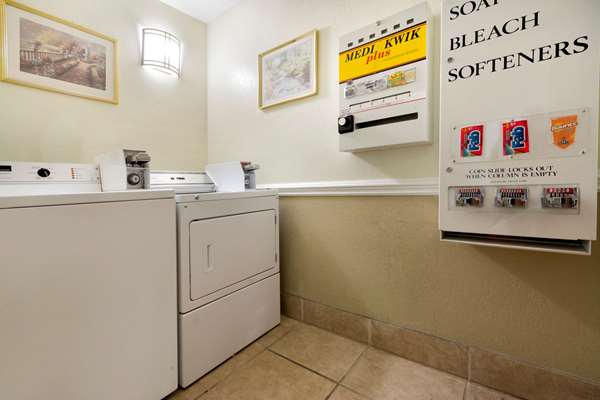 Amenities - Super 8 Hotel University Charlotte - I-85, Exit 41