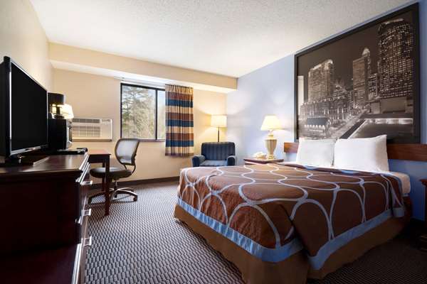  - Super 8 Hotel University Charlotte - I-85, Exit 41